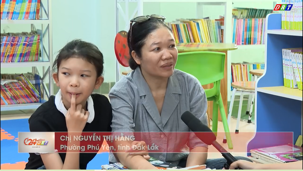 Đọc sách cùng con